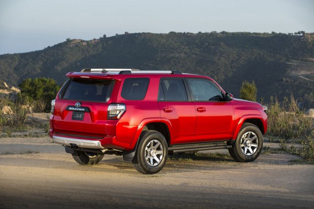 Toyota озвучила стоимость обновленного 4Runner Toyota озвучила стоимость обновленного 4Runner