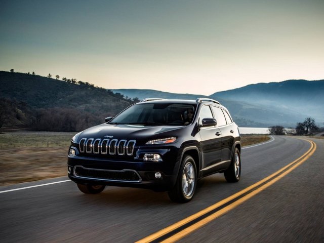 Jeep запустил поставки нового Cherokee дилерам Jeep запустил поставки нового Cherokee дилерам