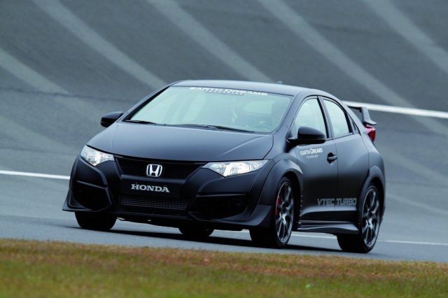 Honda рассекретила предсерийную версию Civic Type R 2015 Honda рассекретила предсерийную версию Civic Type R 2015