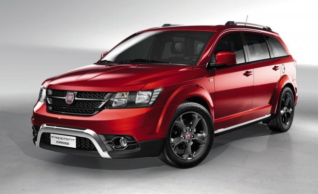   Cross  Fiat Freemont