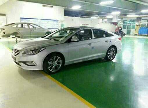 Hyundai Sonata 2015:  