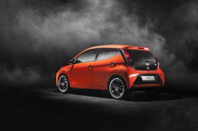 Toyota Aygo 2014: подробности Toyota Aygo 2014: подробности