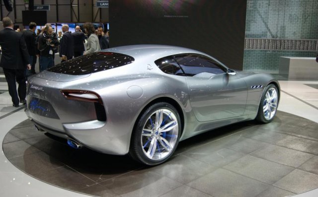 Maserati Alfieri ������ � �����?