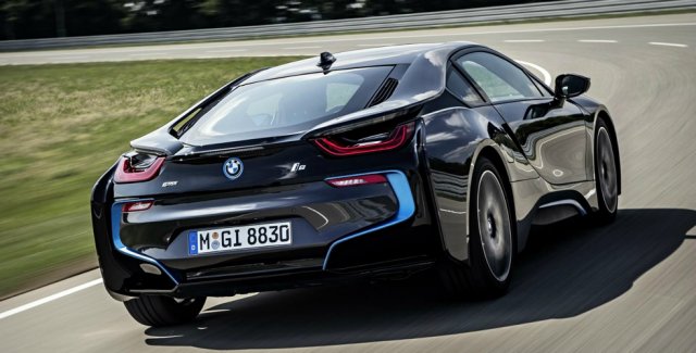 BMW i8 появится на рынке в июне BMW i8 появится на рынке в июне