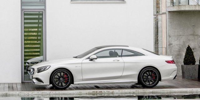 Mercedes позал S63 AMG Coupe Mercedes позал S63 AMG Coupe