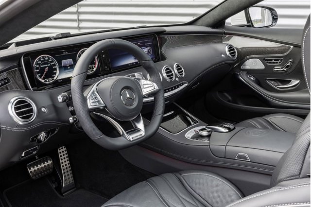 Mercedes позал S63 AMG Coupe Mercedes позал S63 AMG Coupe