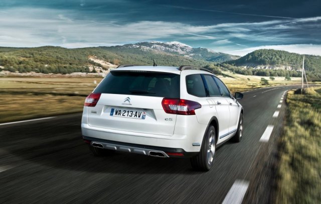 Citroen C5 CrossTourer теперь и в России Citroen C5 CrossTourer теперь и в России