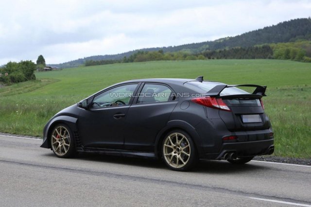Honda Civic Type-R без камуфляжа Honda Civic Type-R без камуфляжа