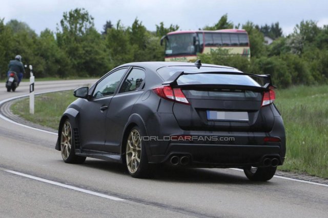 Honda Civic Type-R без камуфляжа Honda Civic Type-R без камуфляжа