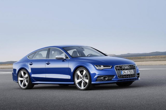 Audi досрочно показала обновленную A7 Audi досрочно показала обновленную A7