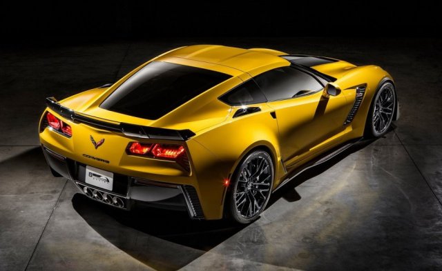 Характеристики Chevrolet Corvette Z06 2015 Характеристики Chevrolet Corvette Z06 2015