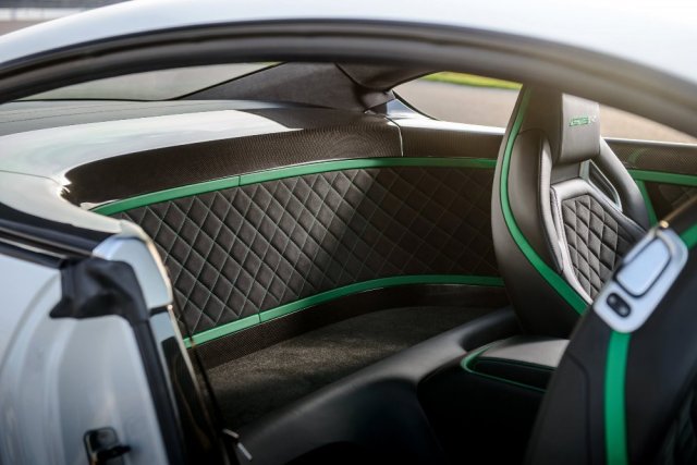 Bentley рассекретил Continental GT3-R Bentley рассекретил Continental GT3-R