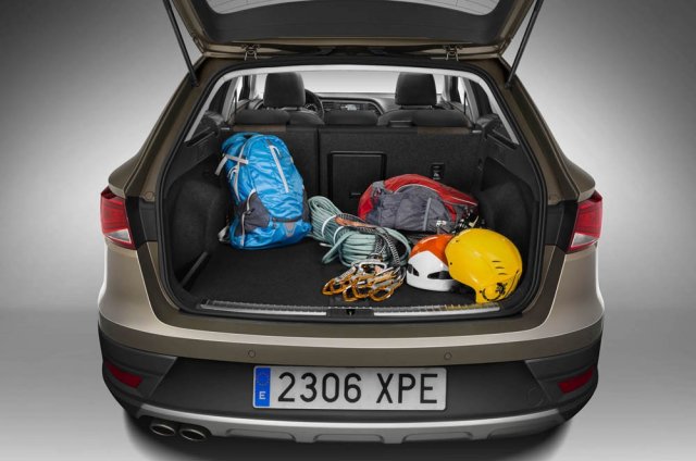 Seat Leon ST станет кроссовером Seat Leon ST станет кроссовером
