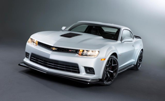 Chevrolet Camaro станет четырехцилиндровым Chevrolet Camaro станет четырехцилиндровым