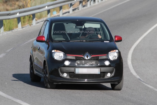 Renault тестирует «горячего» Twingo Renault тестирует «горячего» Twingo