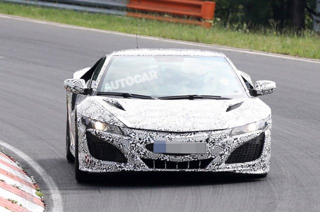 2015 Honda NSX попалась на Нюрбургринге 2015 Honda NSX попалась на Нюрбургринге
