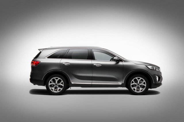 Kia анонсировала обновленный Sorento Kia анонсировала обновленный Sorento