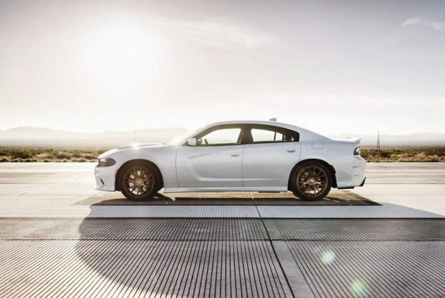 Dodge анонсировал Charger SRT Hellcat Dodge анонсировал Charger SRT Hellcat