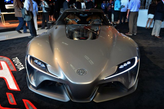 Toyota улучшает концепт FT-1 Toyota улучшает концепт FT-1