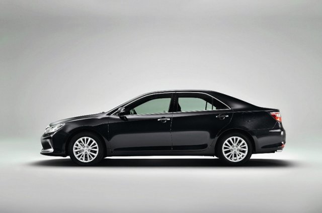 Toyota представила обновленную Camry Toyota представила обновленную Camry