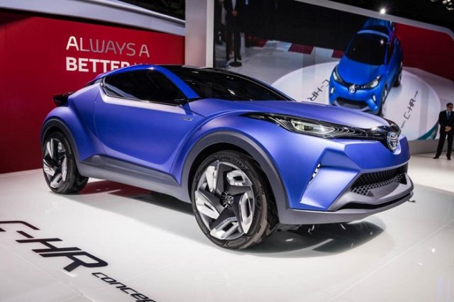 Водородный Toyota FCS представлен в Париже Водородный Toyota FCS представлен в Париже