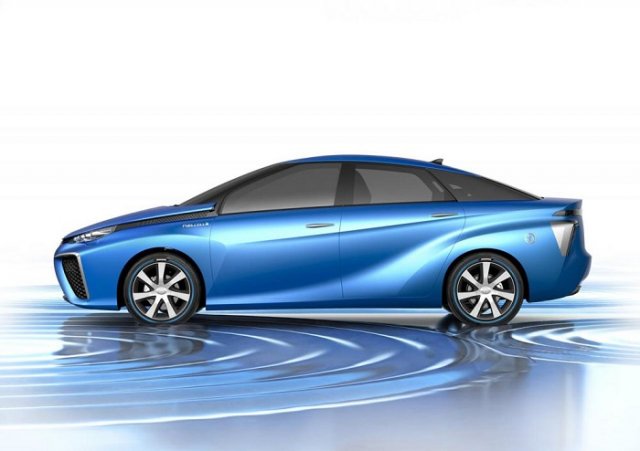 Водородный Toyota FCS представлен в Париже Водородный Toyota FCS представлен в Париже