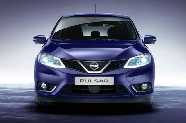 Nissan Pulsar и Pulsar Nismo представлены в Париже Nissan Pulsar и Pulsar Nismo представлены в Париже