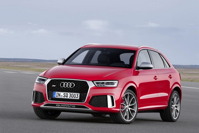 Audi немного обновила кроссовер Q3 Audi немного обновила кроссовер Q3