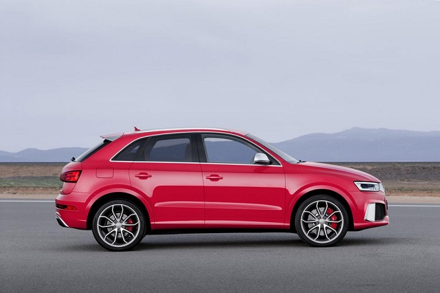Audi немного обновила кроссовер Q3 Audi немного обновила кроссовер Q3