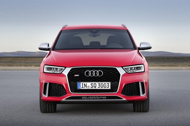 Audi немного обновила кроссовер Q3 Audi немного обновила кроссовер Q3