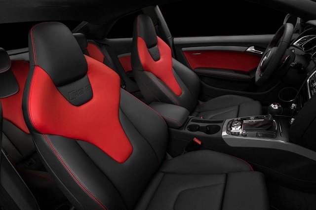 Показана спецверсия двухдверной Audi RS5 Показана спецверсия двухдверной Audi RS5