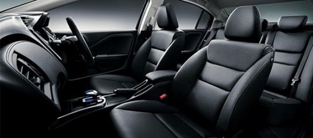 Японский дебют Honda Grace Японский дебют Honda Grace