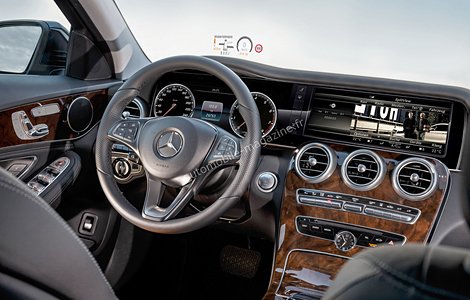 Mercedes-Benz C-Class получит дисплей длиной 70 см Mercedes-Benz C-Class получит дисплей длиной 70 см