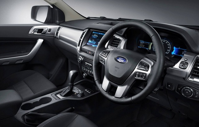 Рассекречен обновленный Ford Ranger Рассекречен обновленный Ford Ranger