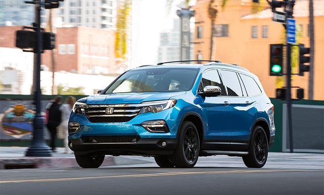 Honda показала доработанный Pilot нового поколения Honda показала доработанный Pilot нового поколения