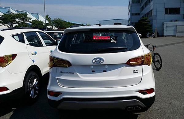 Обновленный Hyundai Santa Fe рассекречен до премьеры Обновленный Hyundai Santa Fe рассекречен до премьеры