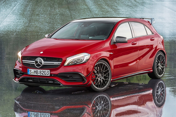 Mercedes представил самый быстрый хэтчбек в мире Mercedes представил самый быстрый хэтчбек в мире