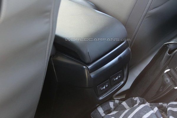 Новый седан Honda Civic получит светодиодные фары Новый седан Honda Civic получит светодиодные фары