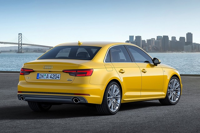 Audi объявила российские цены нового поколения A4 Audi объявила российские цены нового поколения A4