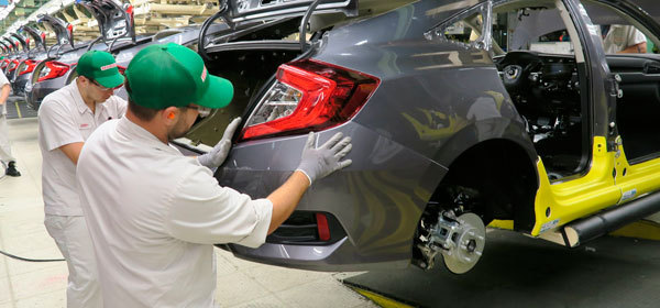 Honda начала выпуск нового седана Civic Honda начала выпуск нового седана Civic