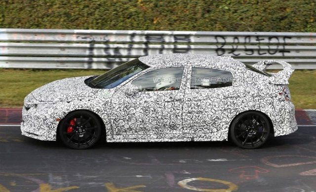 Civic Type R нового поколения замечен на тестах Civic Type R нового поколения замечен на тестах