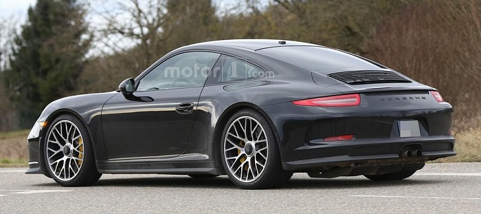 Porsche 911 R рассекречен до премьеры Porsche 911 R рассекречен до премьеры