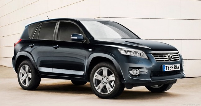 Toyota в России отзывает почти 150 тысяч RAV4 Toyota в России отзывает почти 150 тысяч RAV4