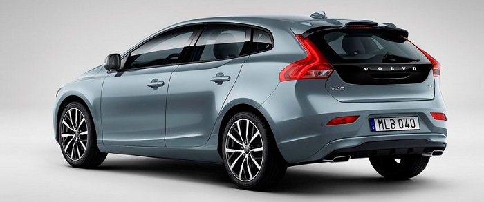 Volvo представила новый хэтчбек V40. Volvo представила новый хэтчбек V40.