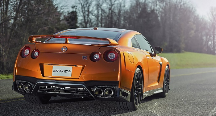 Nissan GT-R: Мощь после обновления Nissan GT-R: Мощь после обновления